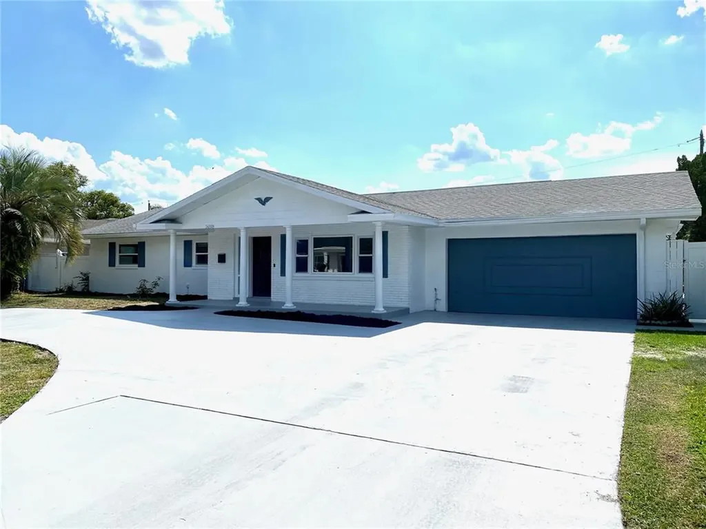 5018 Pelleport Avenue Belle Isle FL 32812