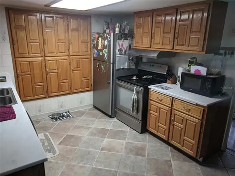 2171 Poinciana Terrace Clearwater FL 33760