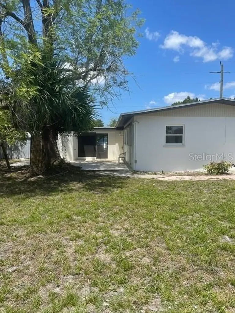 2366 Broadpoint Drive Punta Gorda FL 33983