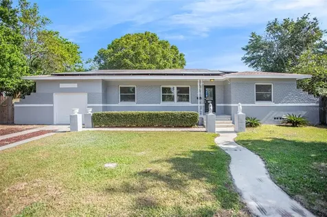 4339 5th Avenue N St Petersburg FL 33713