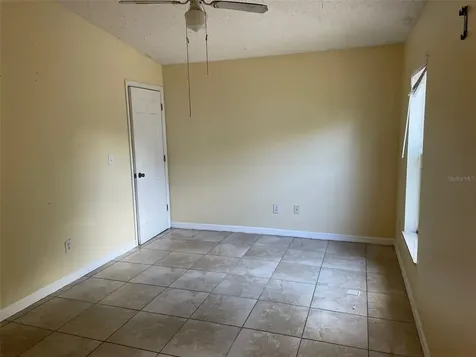 824 Pinewood Street Daytona Beach FL 32117