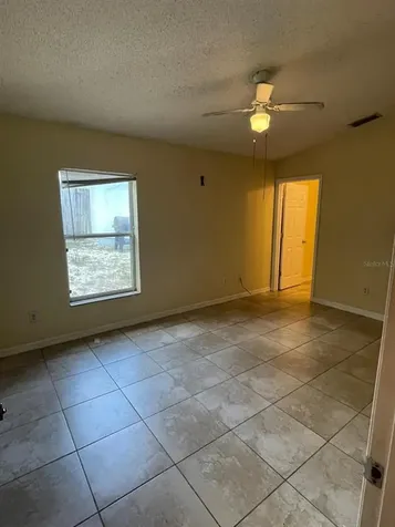 824 Pinewood Street Daytona Beach FL 32117