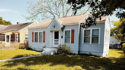 2540 2nd Avenue S St Petersburg FL 33712