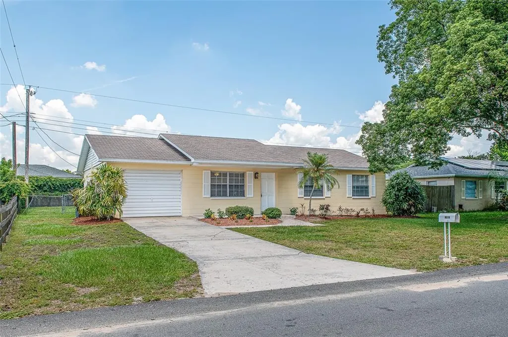 4134 April Street N Lakeland FL 33812