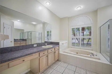 11605 Windsorton Way Tampa FL 33626