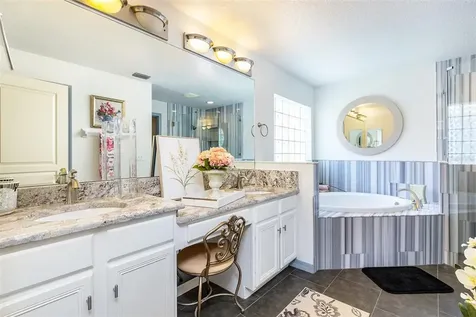 6103 Chalon Court Lutz FL 33558