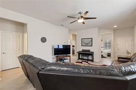 1008 Salamanca Place Davenport FL 33837