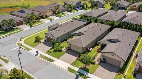 1008 Salamanca Place Davenport FL 33837