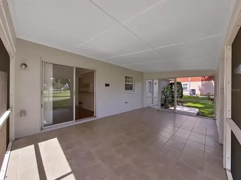 2237 Laurel Oak Drive Valrico FL 33596