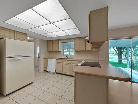 2237 Laurel Oak Drive Valrico FL 33596