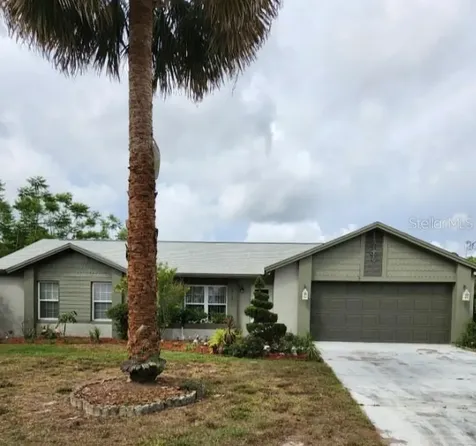 518 Eldron Avenue Deltona FL 32738