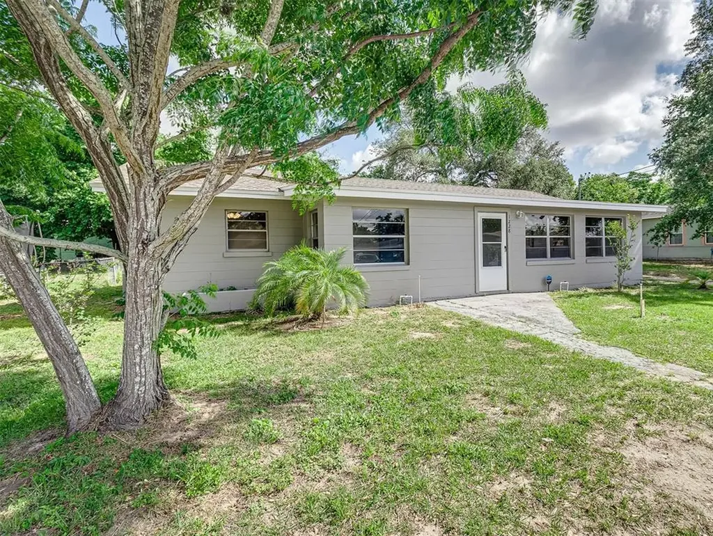 1228 Avenue K Haines City FL 33844
