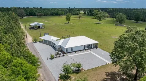 10934 Paul Barnes Road Milton FL 32570