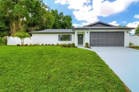 4421 Lurline Circle Tampa FL 33610