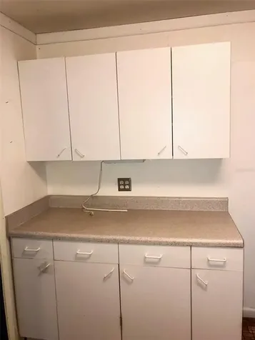 820 W Lowry Lane Tampa FL 33604