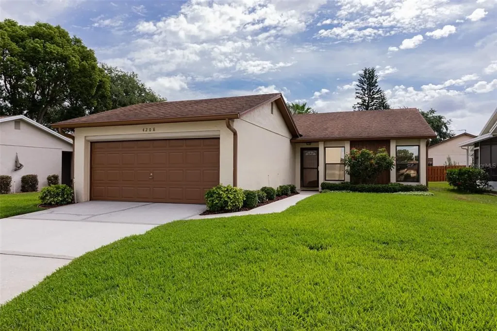 4208 Glenns Pass Winter Haven FL 33884