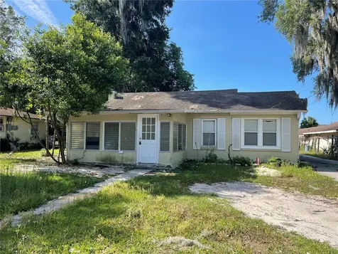 102 E Rosehill Avenue Deland FL 32724