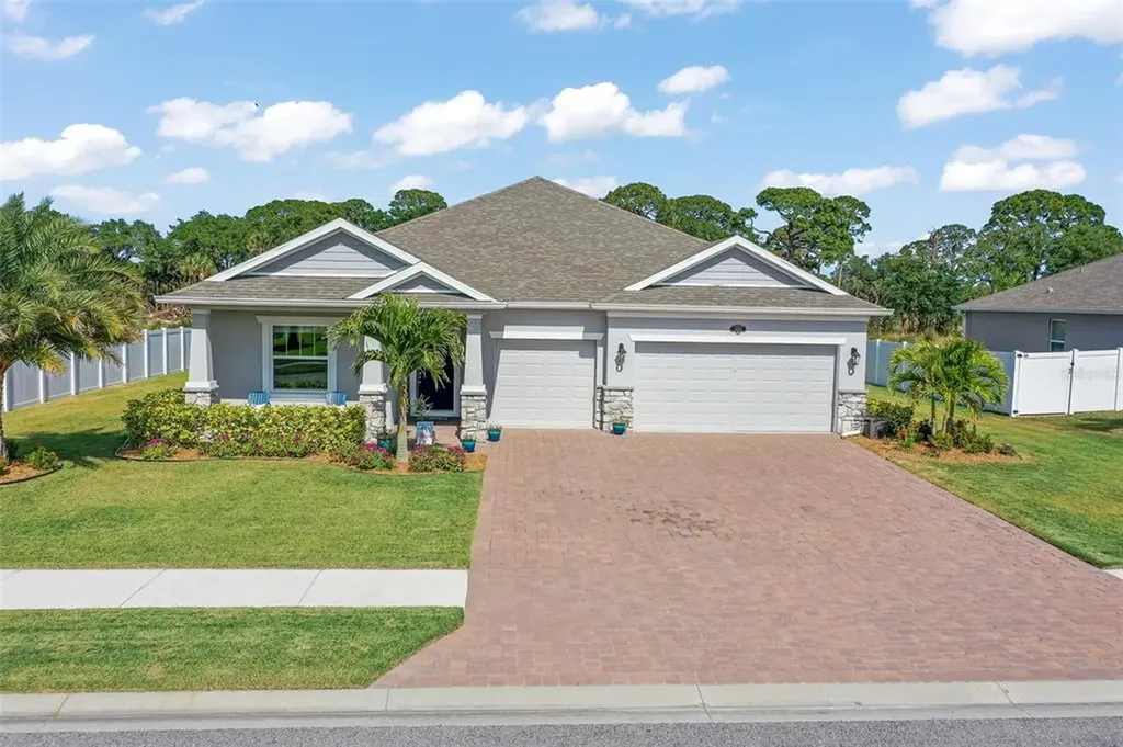5050 Hebron Drive Merritt Island FL 32953