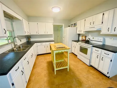 5460 NE 20th Avenue Ocala FL 34479