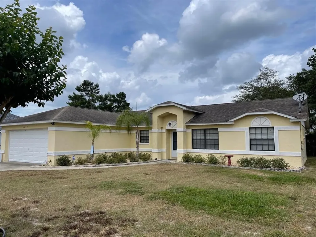 2797 Courtland Boulevard Deltona FL 32738