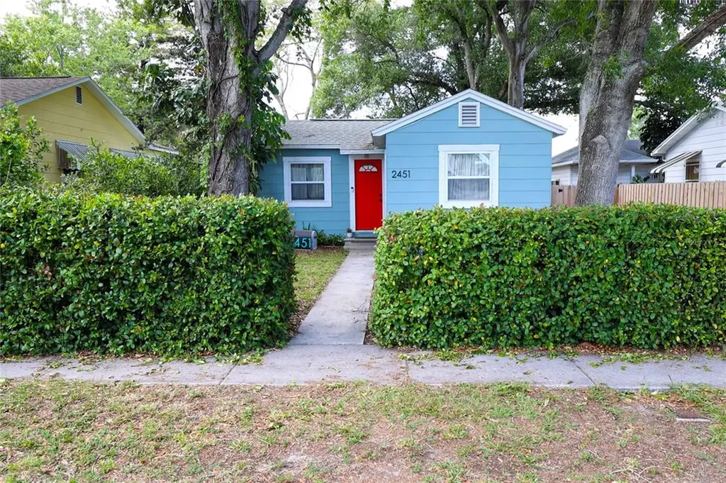 2451 14th Avenue N St Petersburg FL 33713