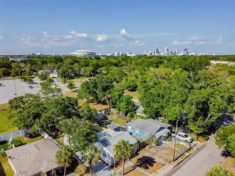 2117 14th Avenue S St Petersburg FL 33712