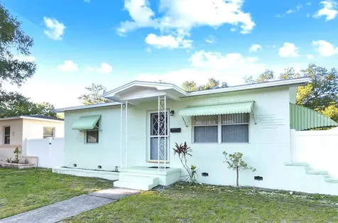 1510 47th Avenue N St Petersburg FL 33703