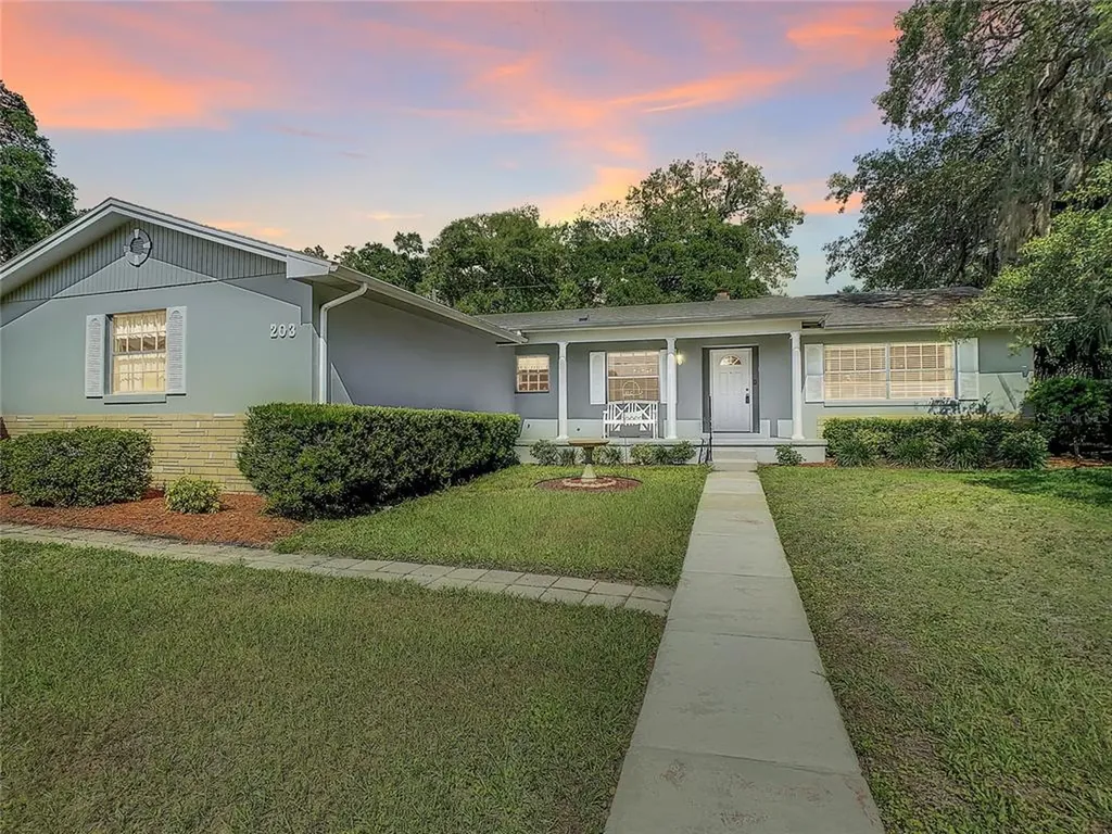 203 S Lake Cortez Drive Apopka FL 32703