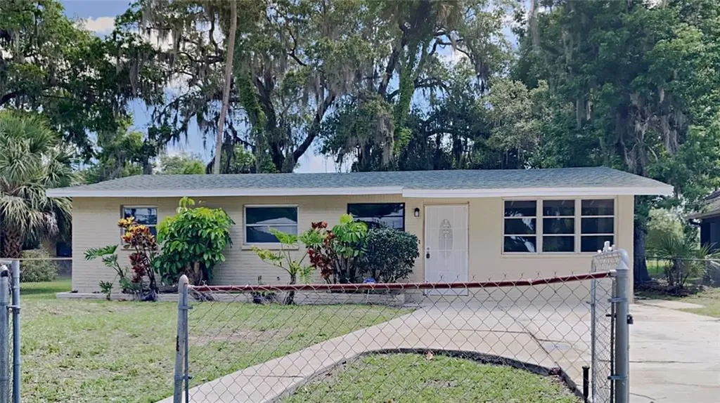 553 Fulton Street Daytona Beach FL 32114