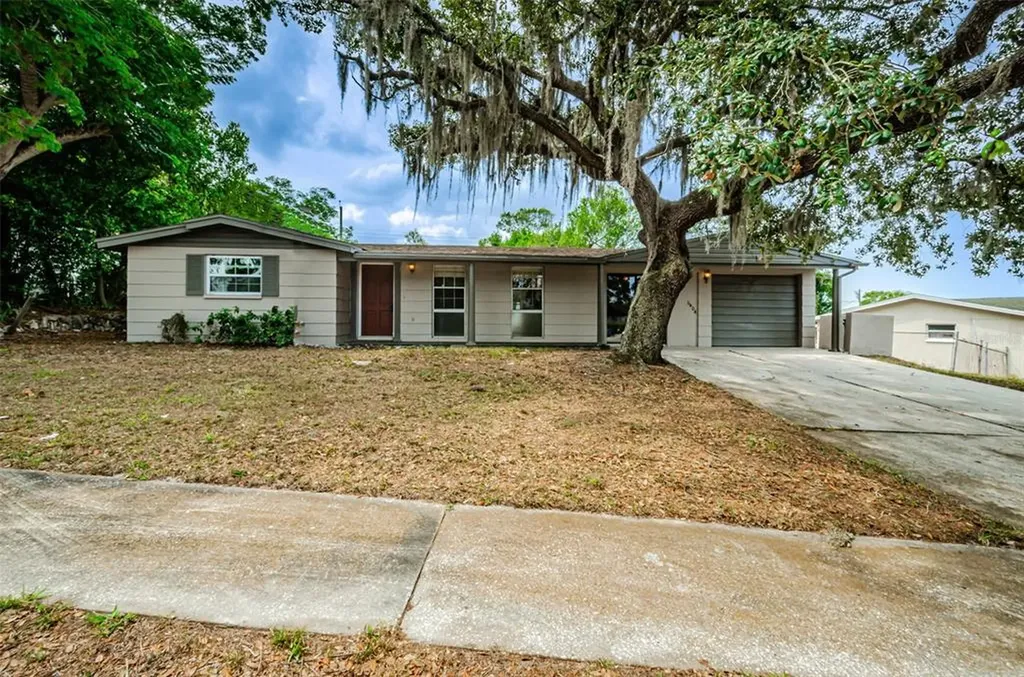 5404 Front Drive Holiday FL 34690
