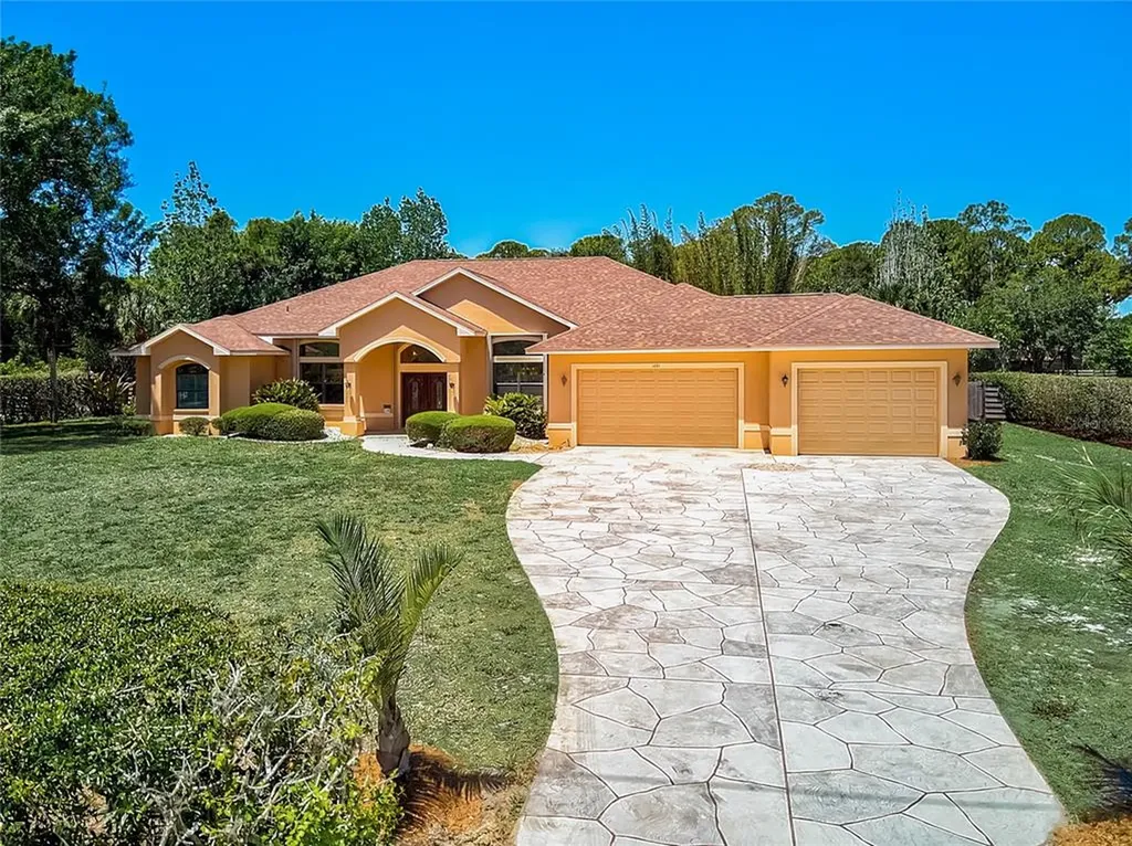 1691 Mission Valley Boulevard Nokomis FL 34275