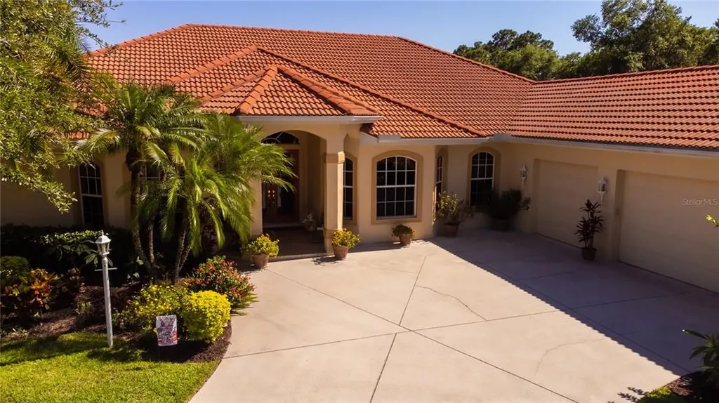 8302 Misty Wood Court Sarasota FL 34241