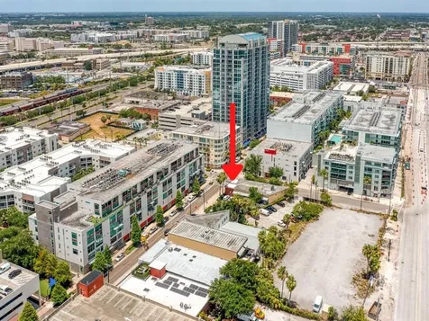 102 S 12th Street Tampa FL 33602