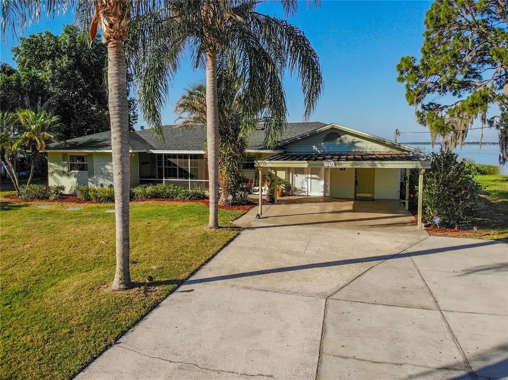 7234 Treasure Island Road Leesburg FL 34788