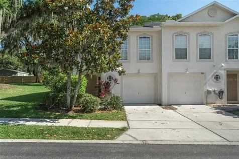 9814 Ashburn Lake Drive Tampa FL 33610