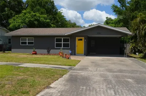 2026 Essex Place Orlando FL 32806