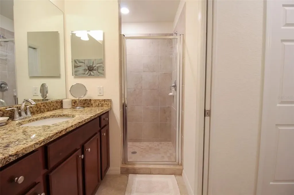 16706 Vardon Terrace Bradenton FL 34211