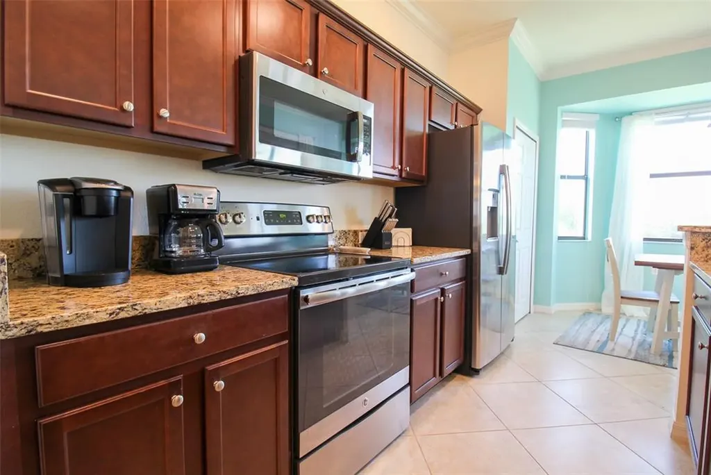 16706 Vardon Terrace Bradenton FL 34211