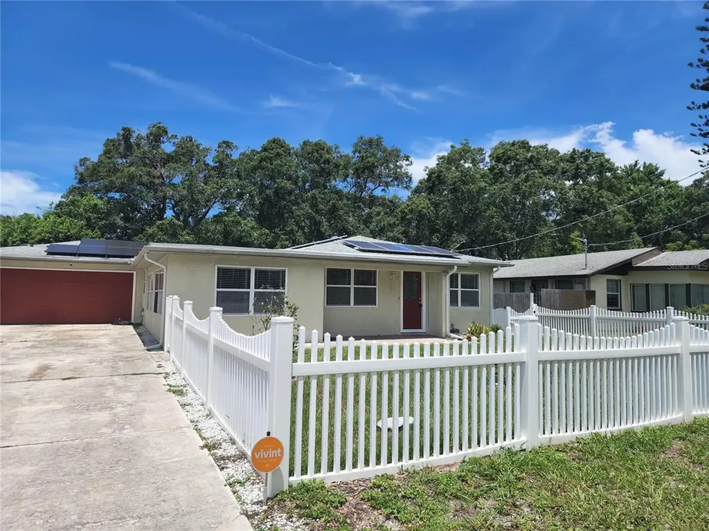 3729 Rilma Avenue Sarasota FL 34234