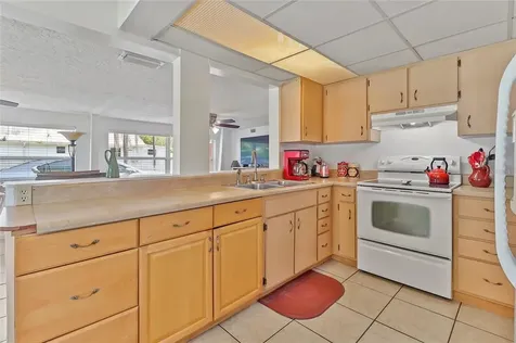3729 Rilma Avenue Sarasota FL 34234