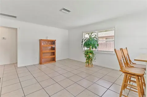 3729 Rilma Avenue Sarasota FL 34234