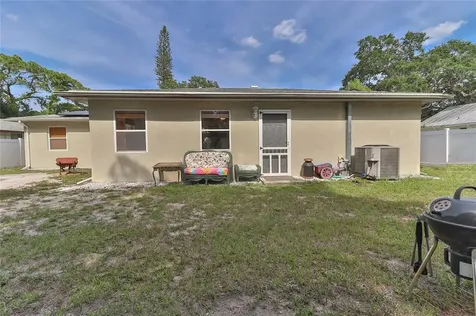 3729 Rilma Avenue Sarasota FL 34234