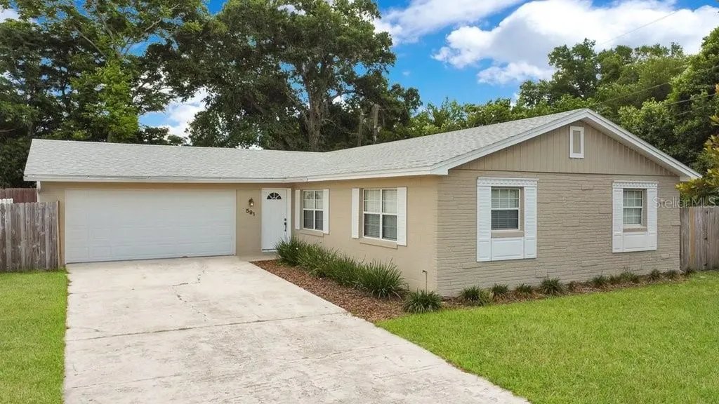 591 Lynchfield Avenue Altamonte Springs FL 32714
