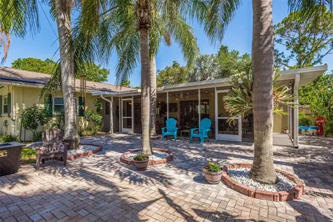 1500 Pinellas Point Drive S St Petersburg FL 33705