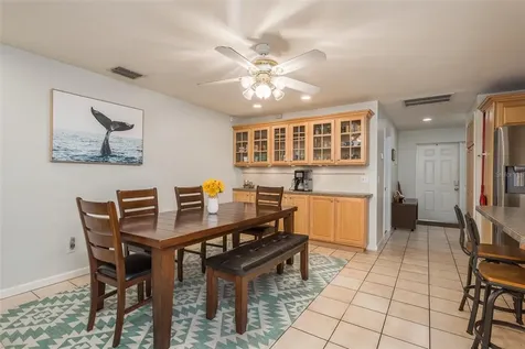 1500 Pinellas Point Drive S St Petersburg FL 33705