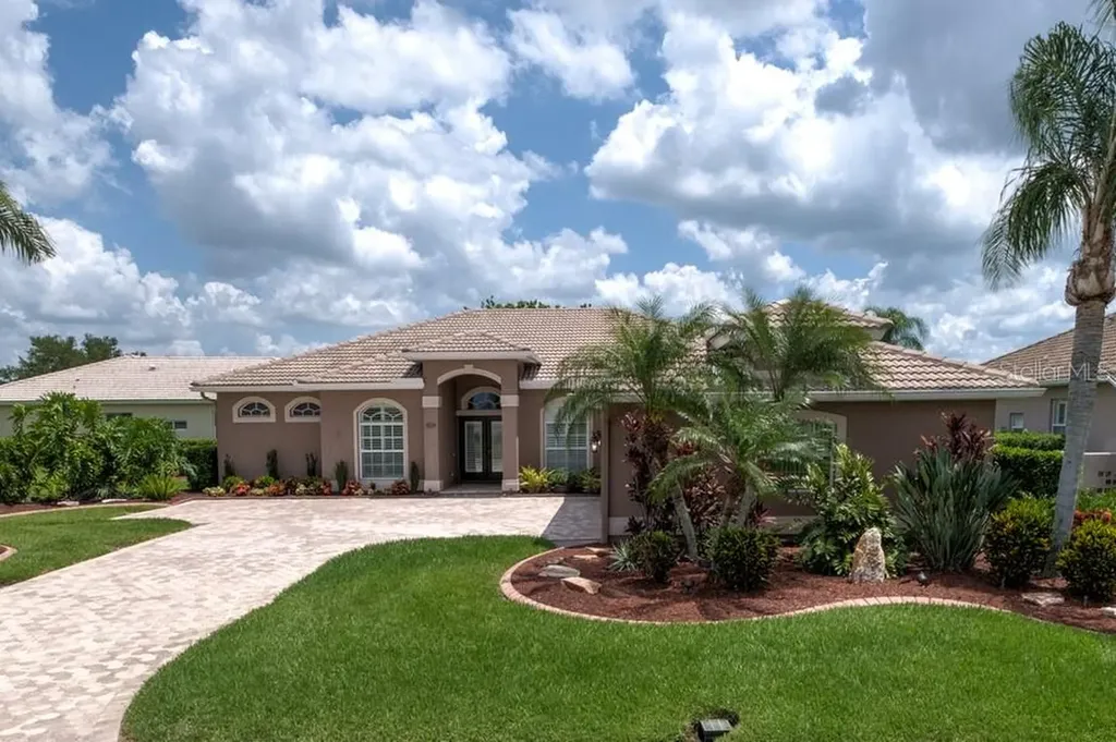 8218 Barton Farms Boulevard Sarasota FL 34240