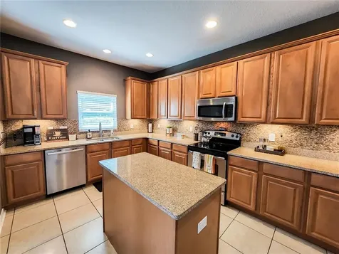 18216 Saltwater Run Place Tampa FL 33647