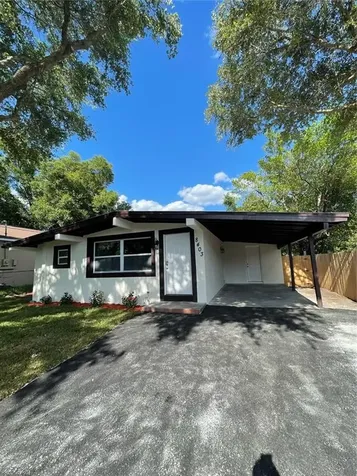 8403 N Semmes Street Tampa FL 33604