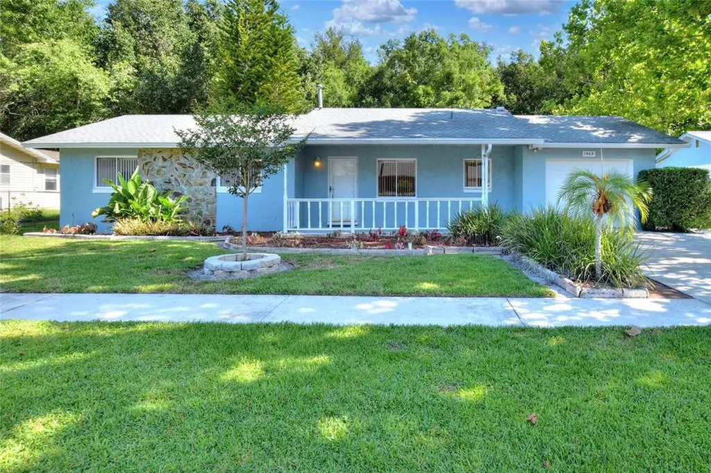 1963 Camelot Court SW Winter Haven FL 33880