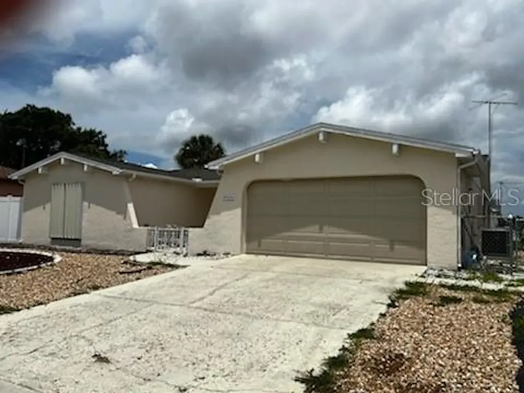 9920 Woodstock Lane Port Richey FL 34668